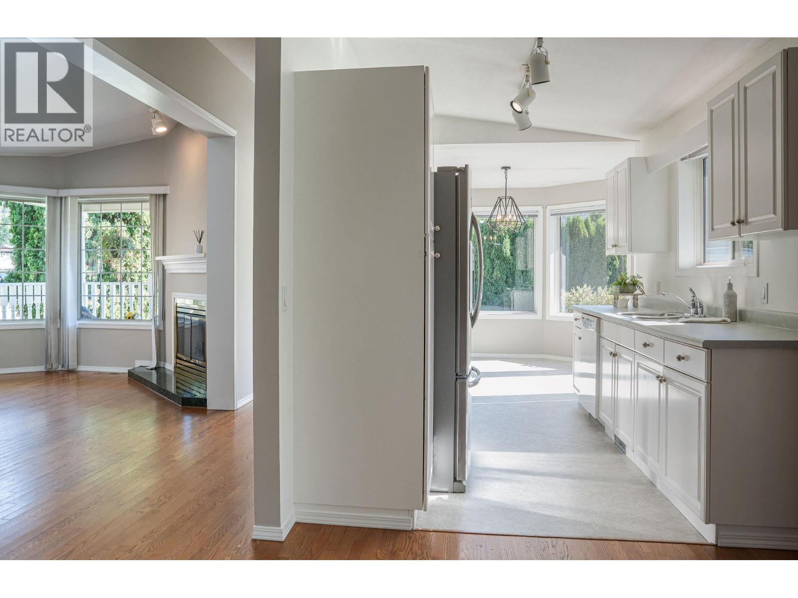 1017 Cottonwood Street. Revelstoke, British Columbia