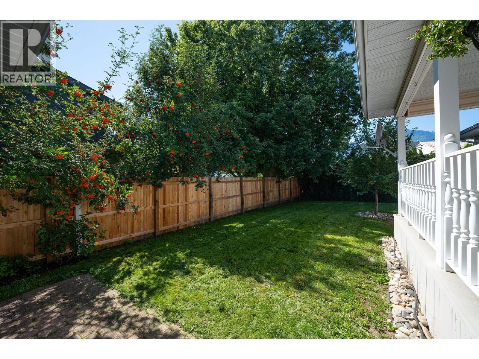 1017 Cottonwood Street. Revelstoke, British Columbia