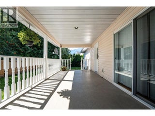 1017 Cottonwood Street. Revelstoke, British Columbia