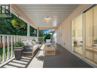 1017 Cottonwood Street. Revelstoke, British Columbia