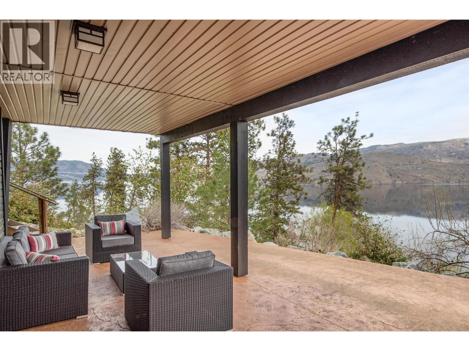 7172 Brent Road. Peachland, British Columbia