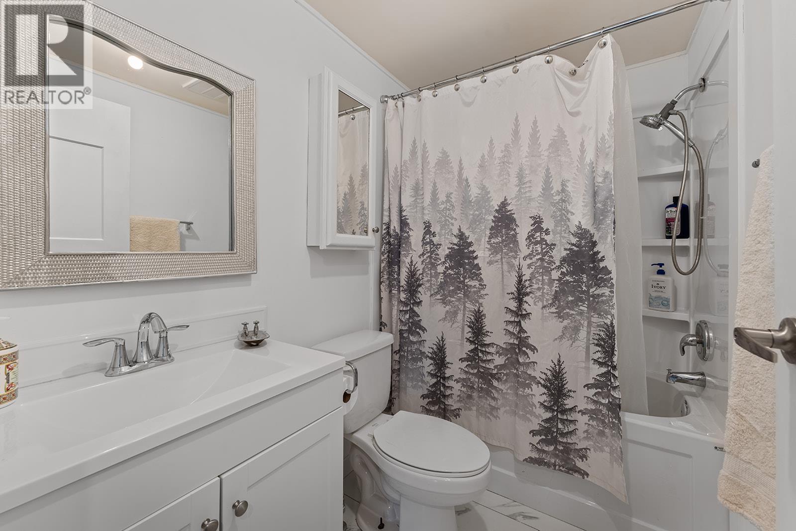 1881 Boucherie Road Unit# 45. West Kelowna, British Columbia