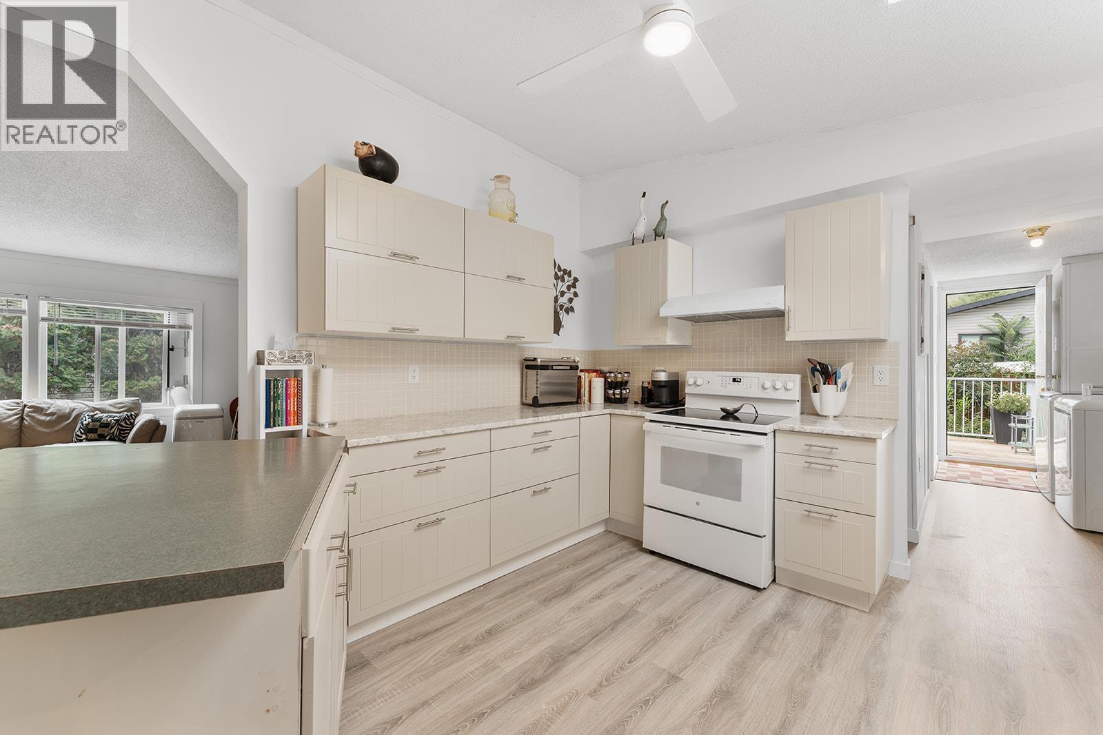 1881 Boucherie Road Unit# 45. West Kelowna, British Columbia