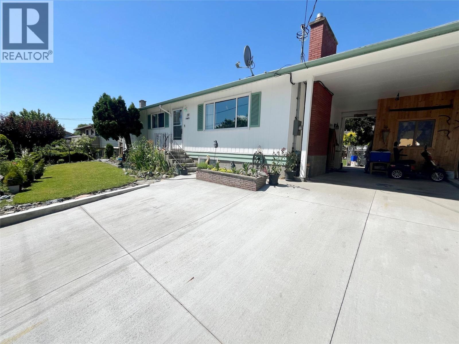 20 Finch Crescent. Osoyoos, British Columbia