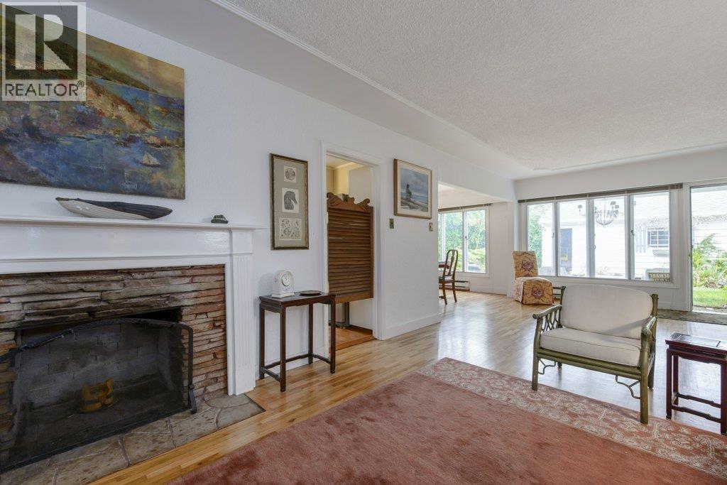 125 E 48th Avenue, Vancouver