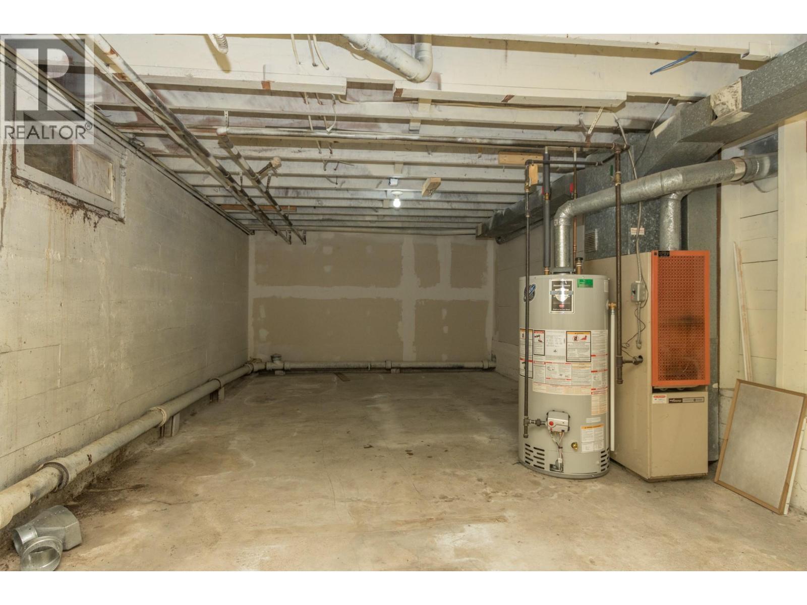 1120 Shuswap Street Se. Salmon Arm, British Columbia