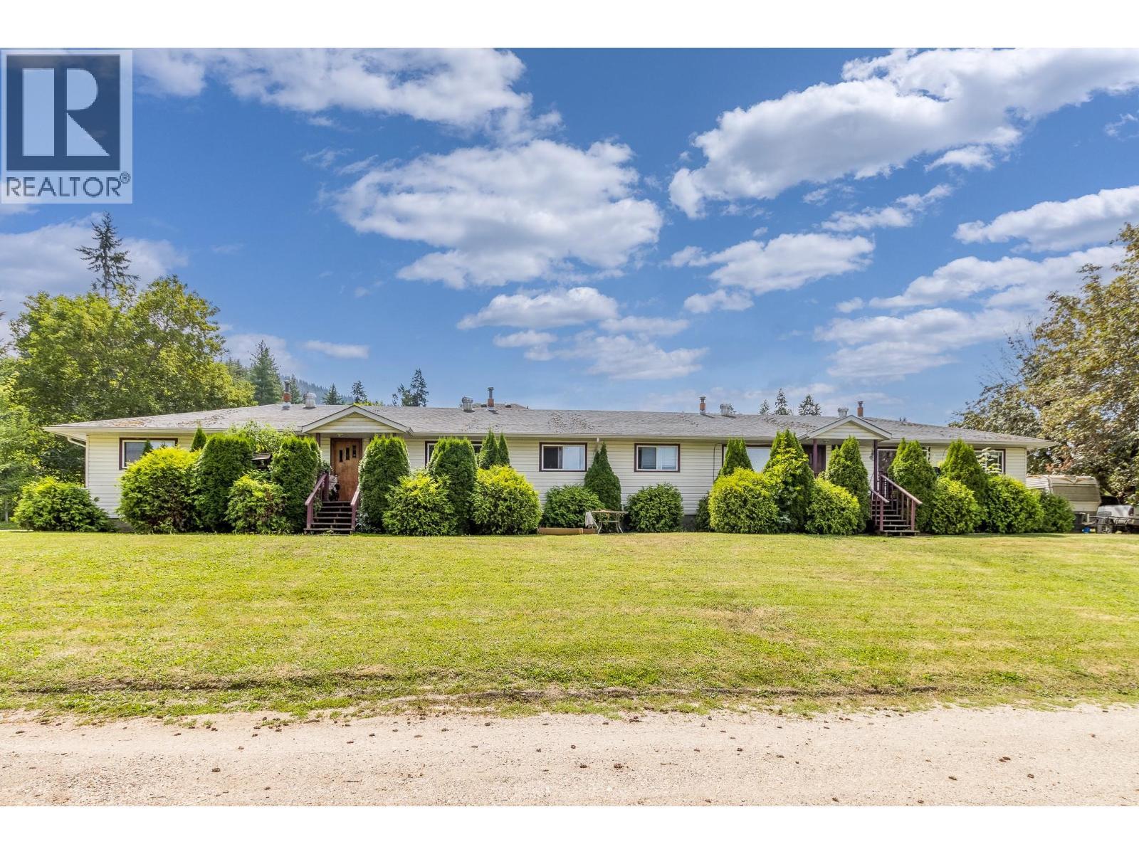 1120 Shuswap Street Se. Salmon Arm, British Columbia