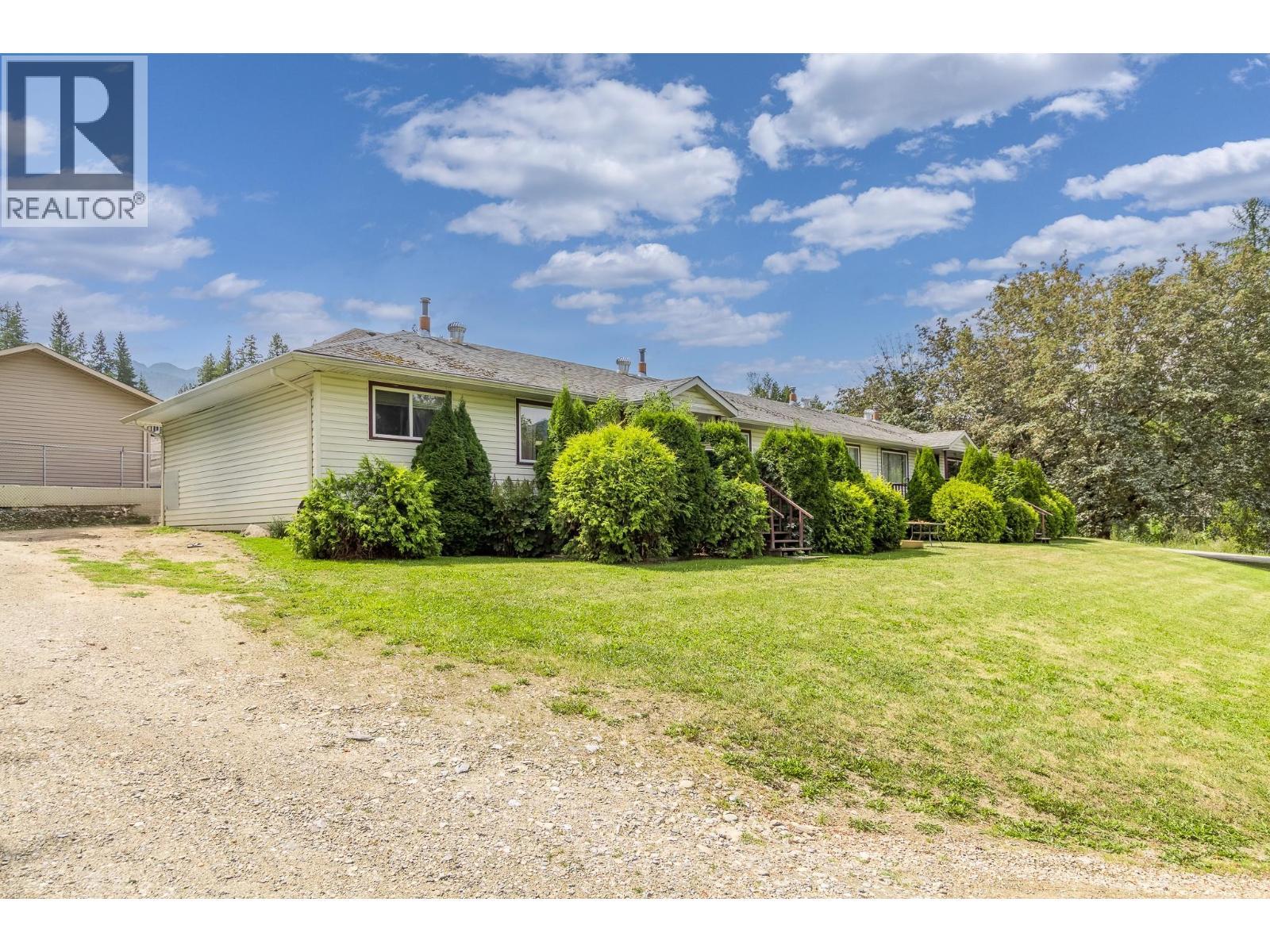 1120 Shuswap Street Se. Salmon Arm, British Columbia