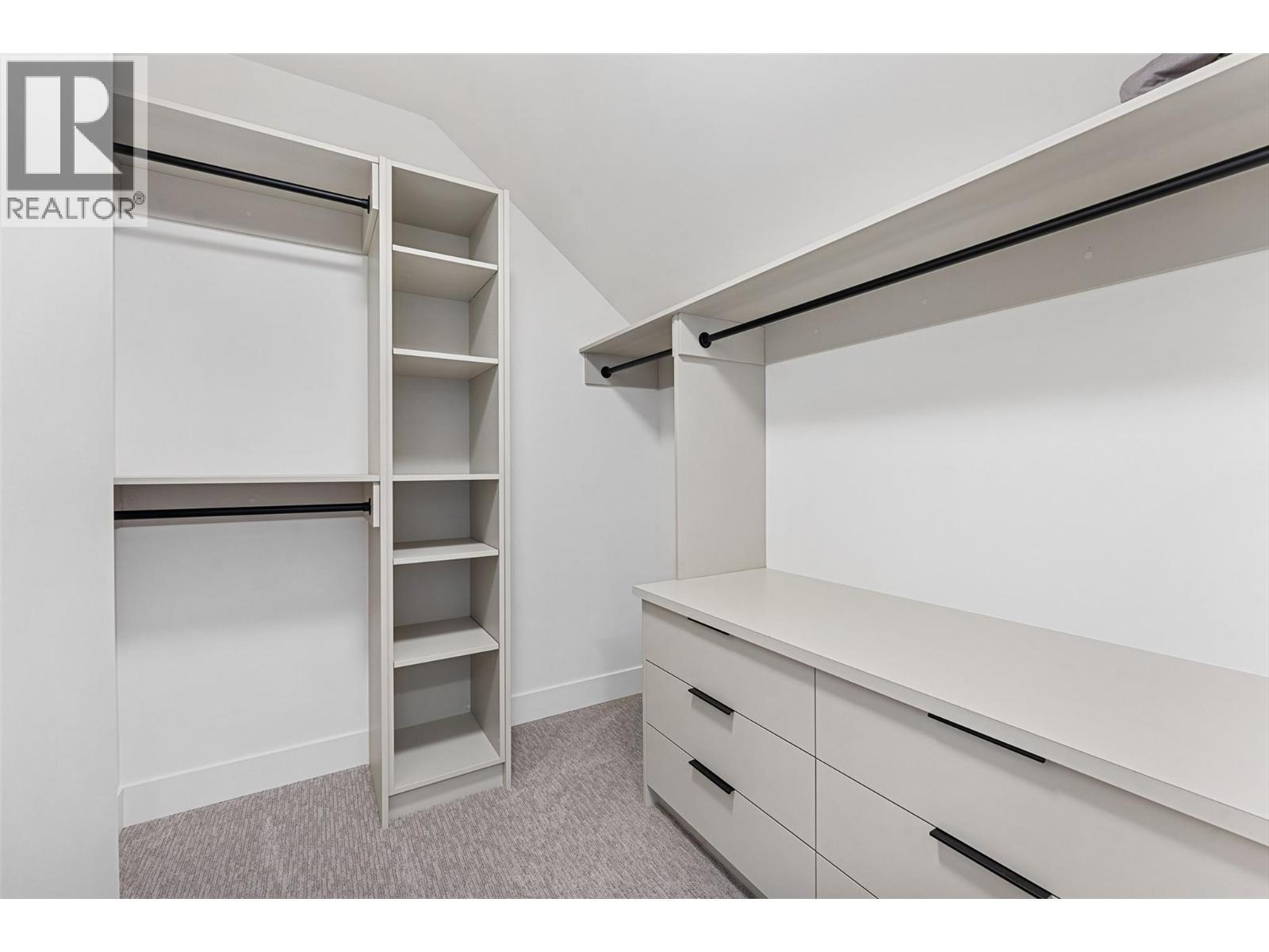 15419 Lakeshore Drive N Unit# 10. Summerland, British Columbia