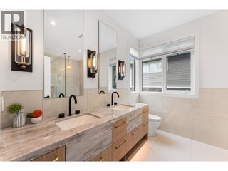 15419 Lakeshore Drive N Unit# 10. Summerland, British Columbia