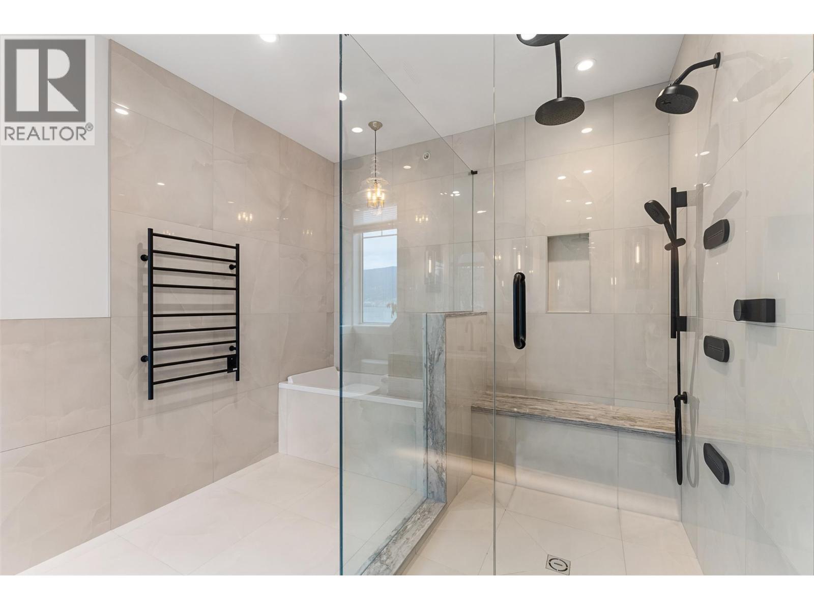 15419 Lakeshore Drive N Unit# 10. Summerland, British Columbia