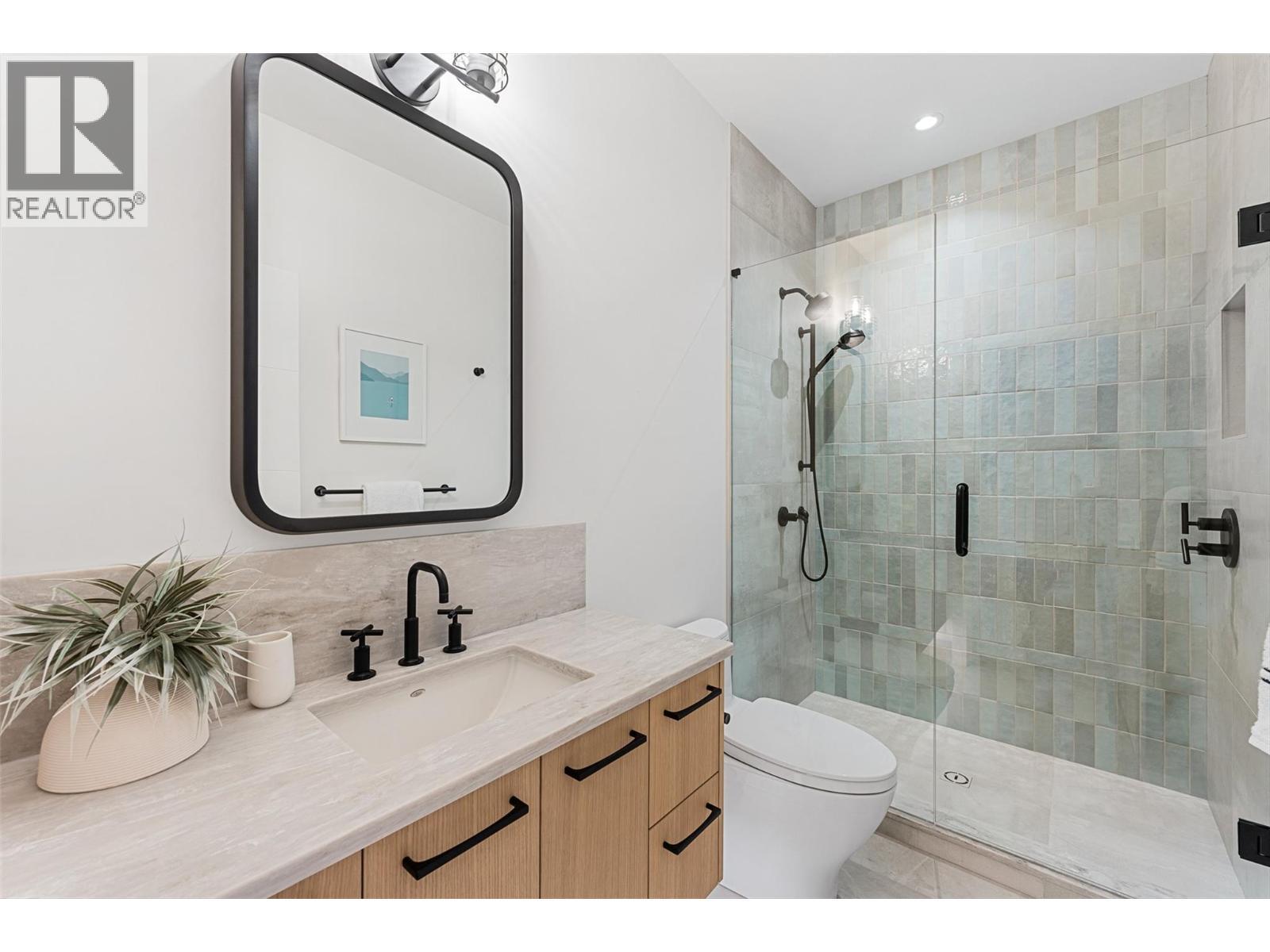 15419 Lakeshore Drive N Unit# 10. Summerland, British Columbia