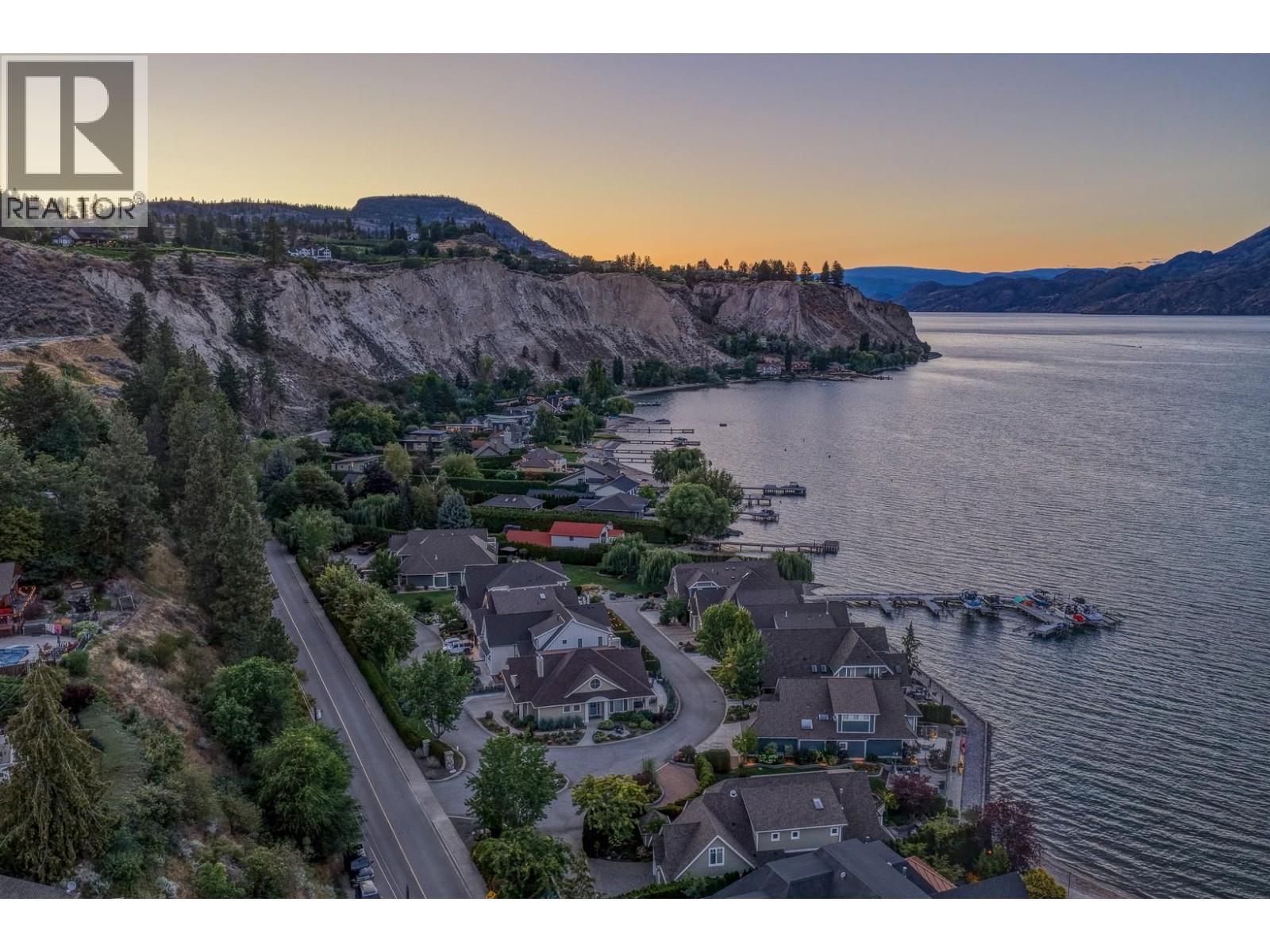 15419 Lakeshore Drive N Unit# 10. Summerland, British Columbia