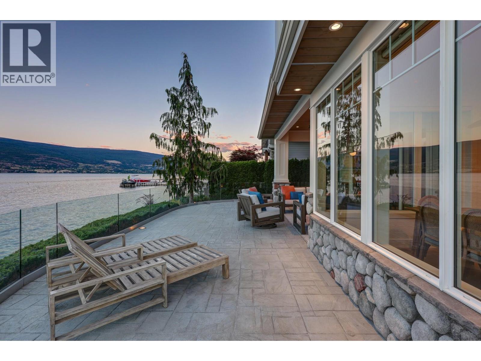 15419 Lakeshore Drive N Unit# 10. Summerland, British Columbia