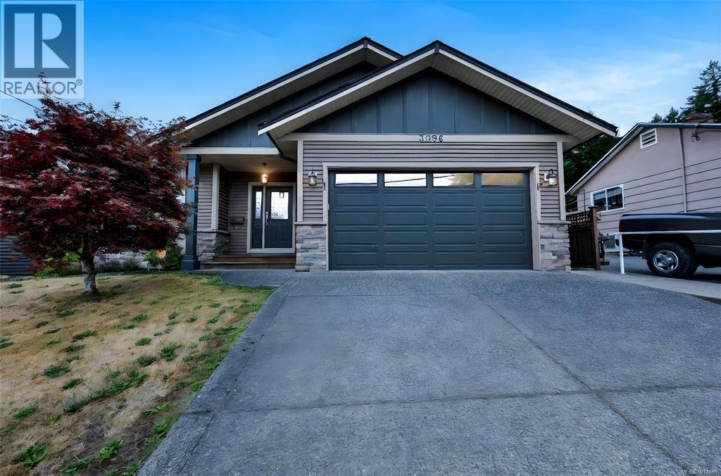 3096 Lashman Avenue, Duncan