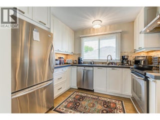 620 - 622 Birch Avenue. Kelowna, British Columbia