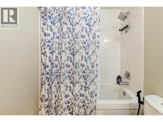 620 - 622 Birch Avenue. Kelowna, British Columbia