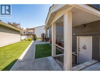 620 - 622 Birch Avenue. Kelowna, British Columbia