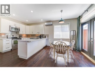 620 - 622 Birch Avenue. Kelowna, British Columbia