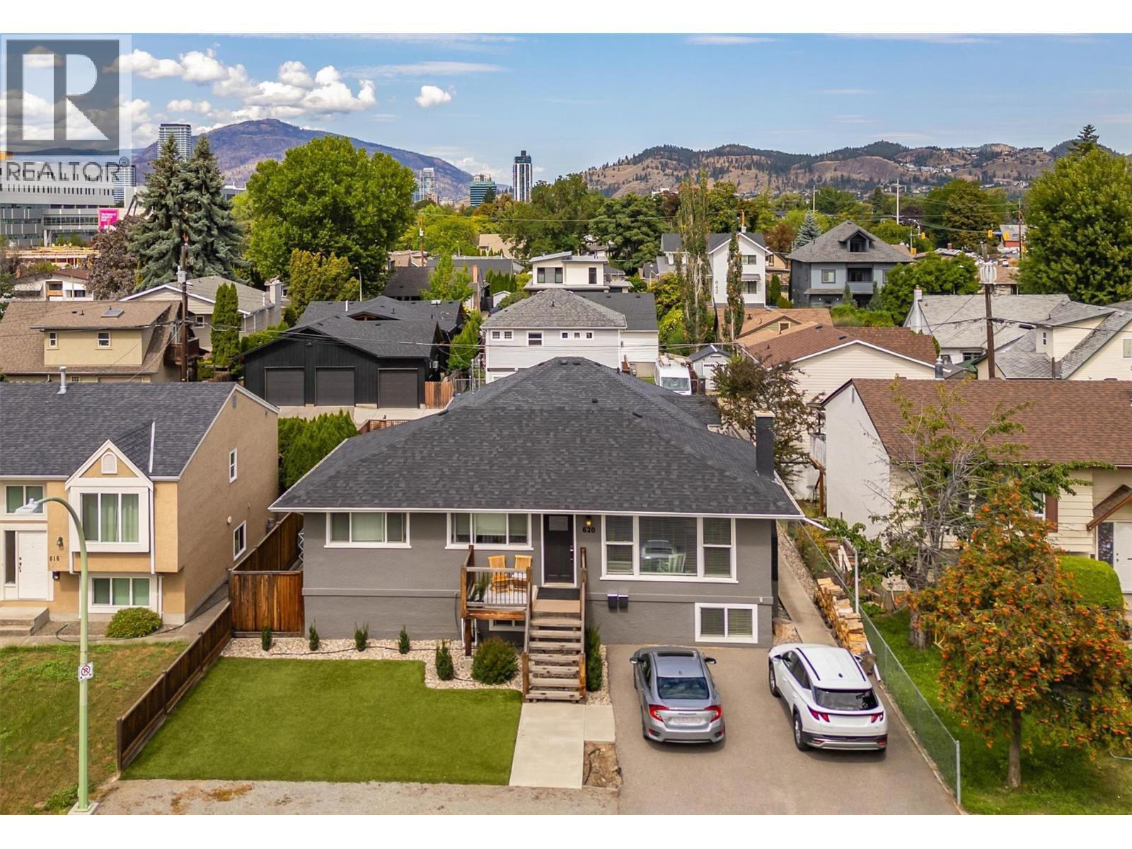 620 - 622 Birch Avenue. Kelowna, British Columbia