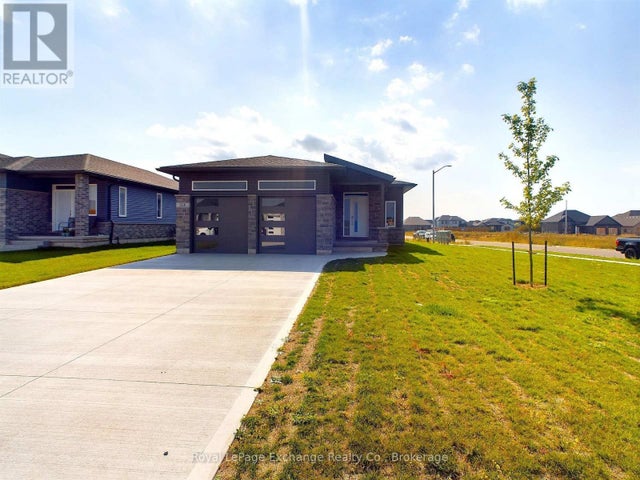 336 Mary Rose Avenue, Saugeen Shores