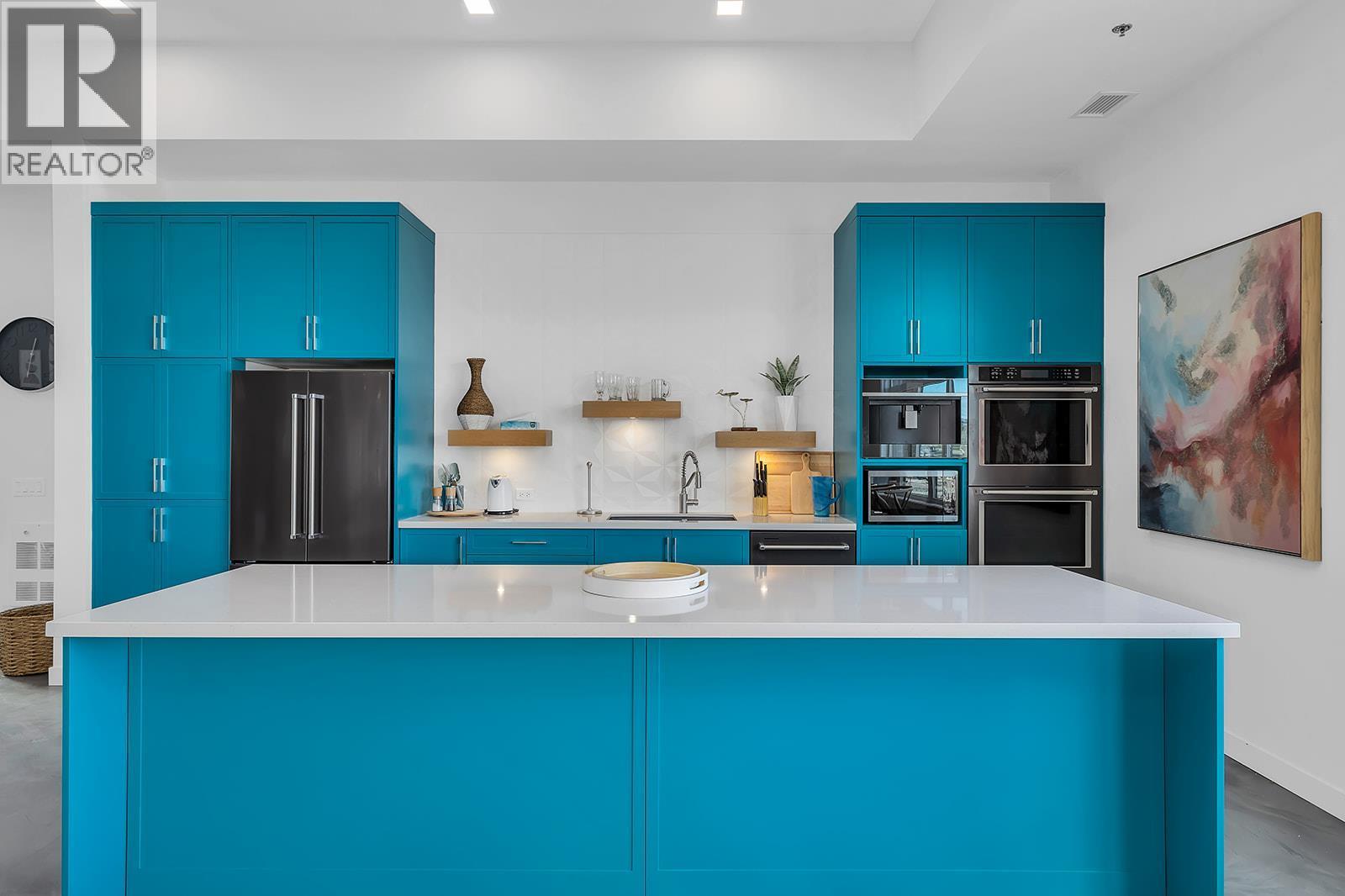 1057 Frost Road Unit# 218. Kelowna, British Columbia