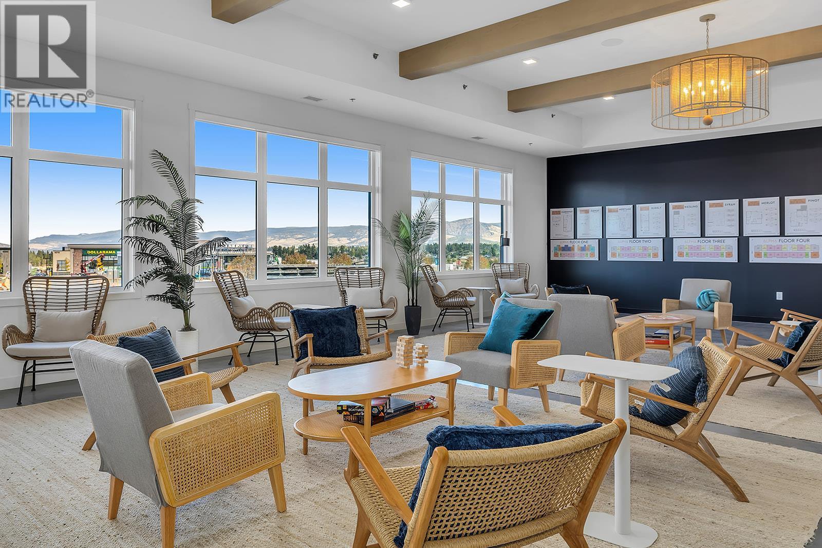 1057 Frost Road Unit# 218. Kelowna, British Columbia