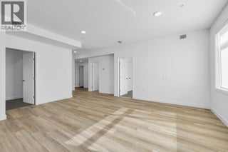 1057 Frost Road Unit# 218. Kelowna, British Columbia