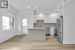 1057 Frost Road Unit# 218. Kelowna, British Columbia