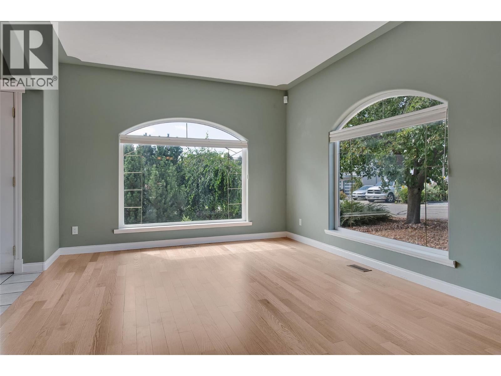 2317 Teal Place. Vernon, British Columbia