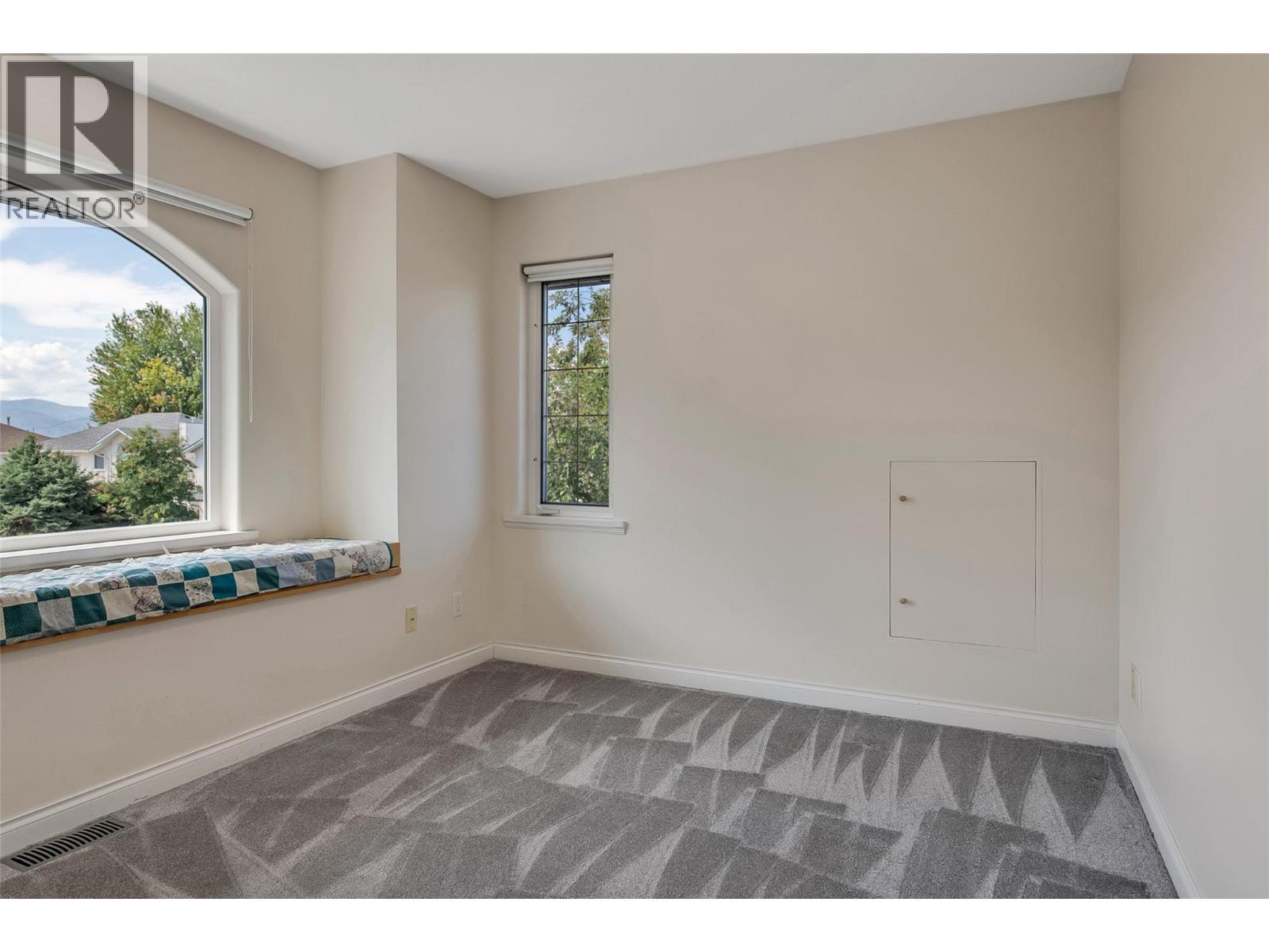 2317 Teal Place. Vernon, British Columbia