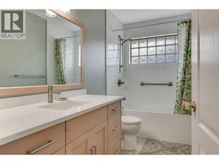 2317 Teal Place. Vernon, British Columbia