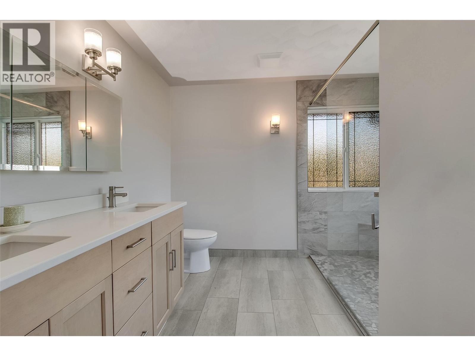 2317 Teal Place. Vernon, British Columbia