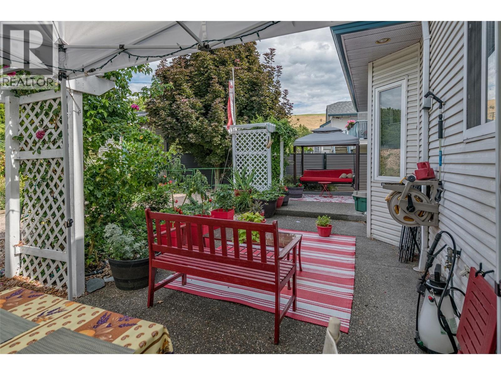 2317 Teal Place. Vernon, British Columbia