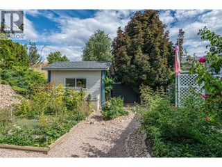 2317 Teal Place. Vernon, British Columbia