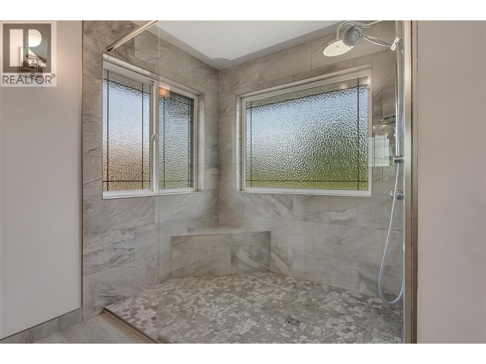 2317 Teal Place. Vernon, British Columbia