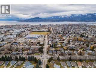 1190 Raymer Avenue. Kelowna, British Columbia
