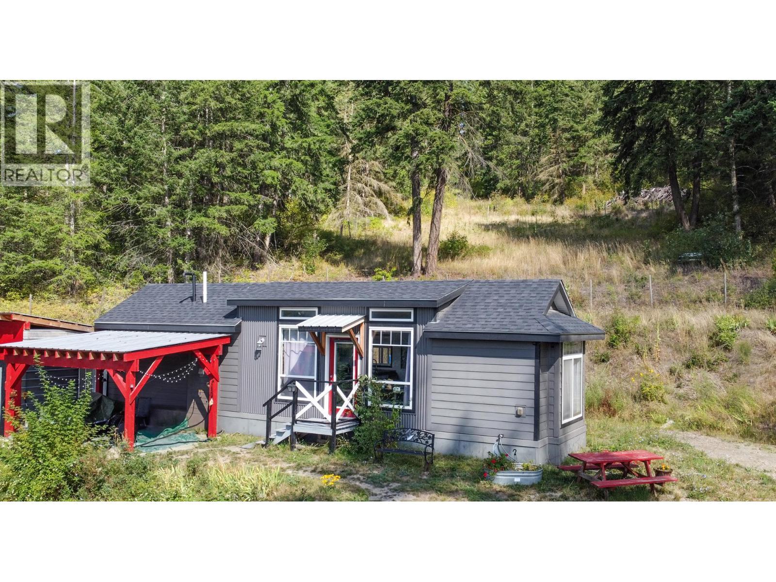 4050 White Lake Road. Sorrento, British Columbia