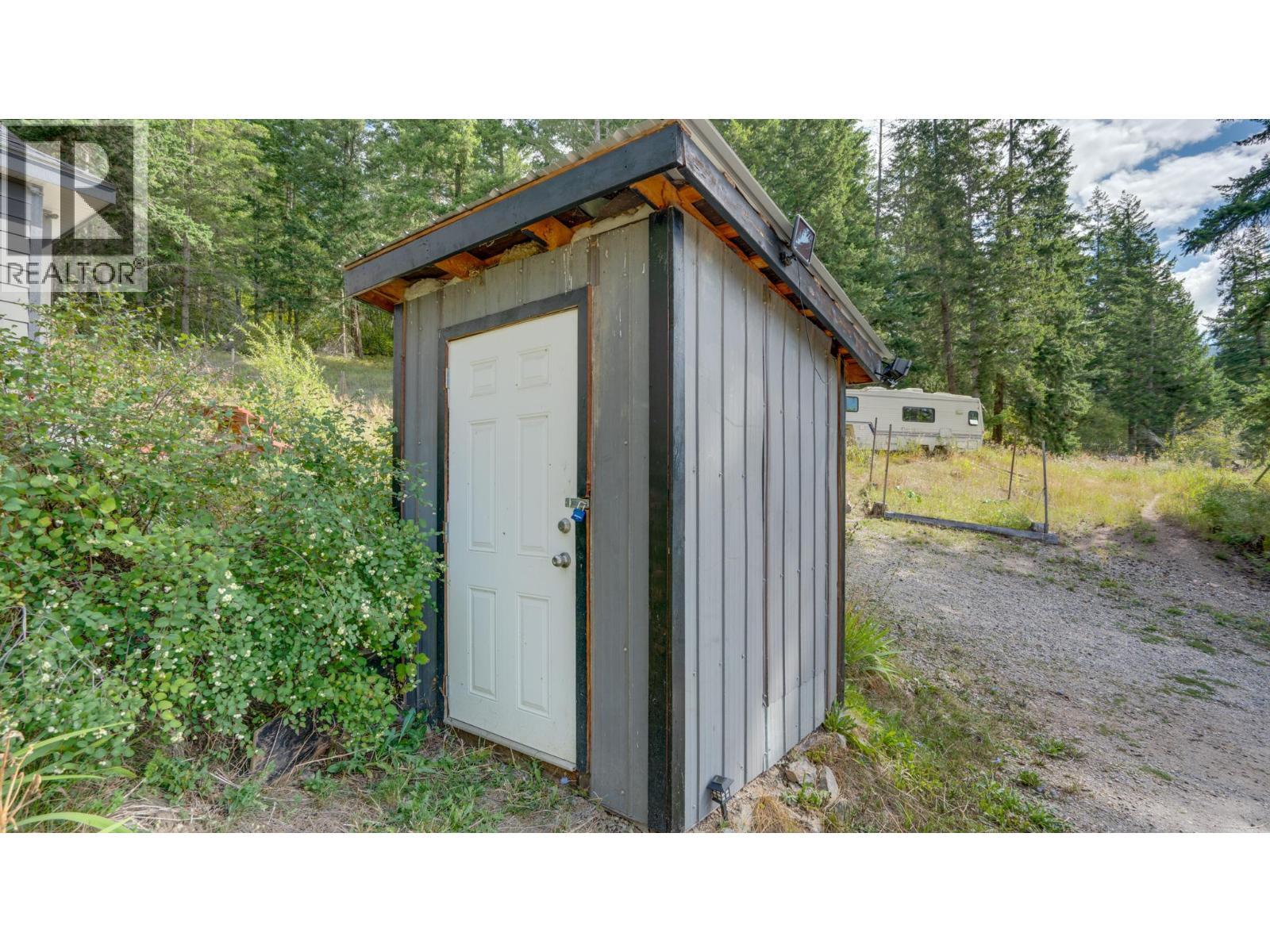 4050 White Lake Road. Sorrento, British Columbia