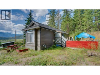 4050 White Lake Road. Sorrento, British Columbia