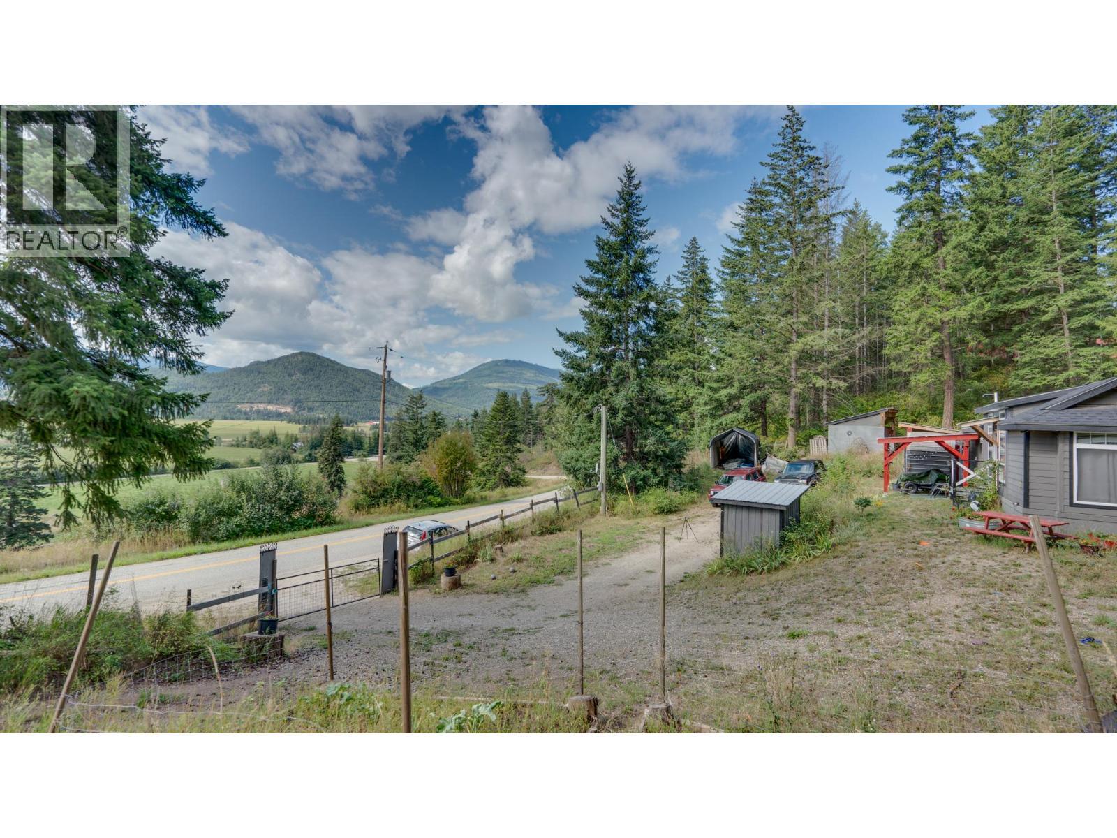 4050 White Lake Road. Sorrento, British Columbia