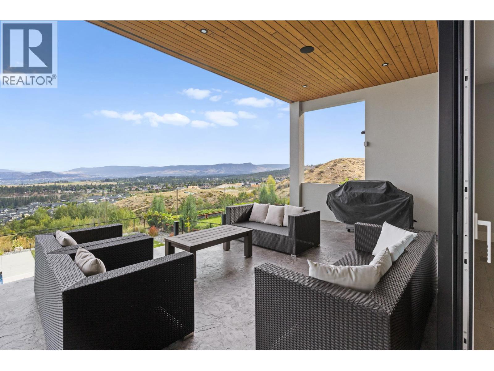 1240 Ponds Avenue. Kelowna, British Columbia