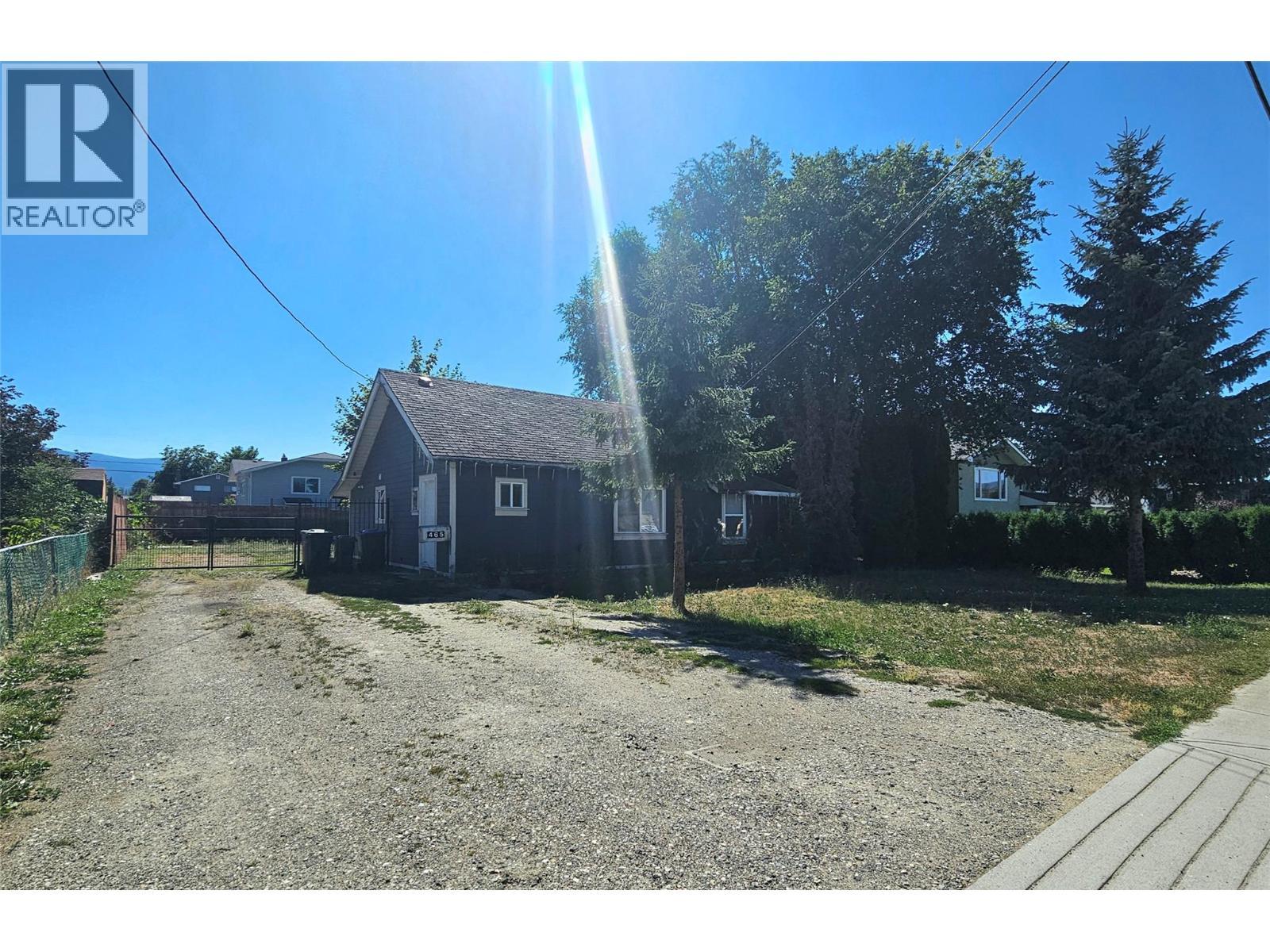 465 Mugford Road. Kelowna, British Columbia