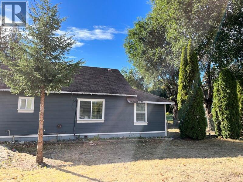 465 Mugford Road. Kelowna, British Columbia