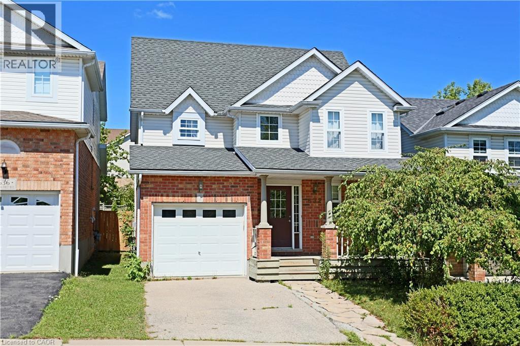 632 Columbia Forest Boulevard, Waterloo