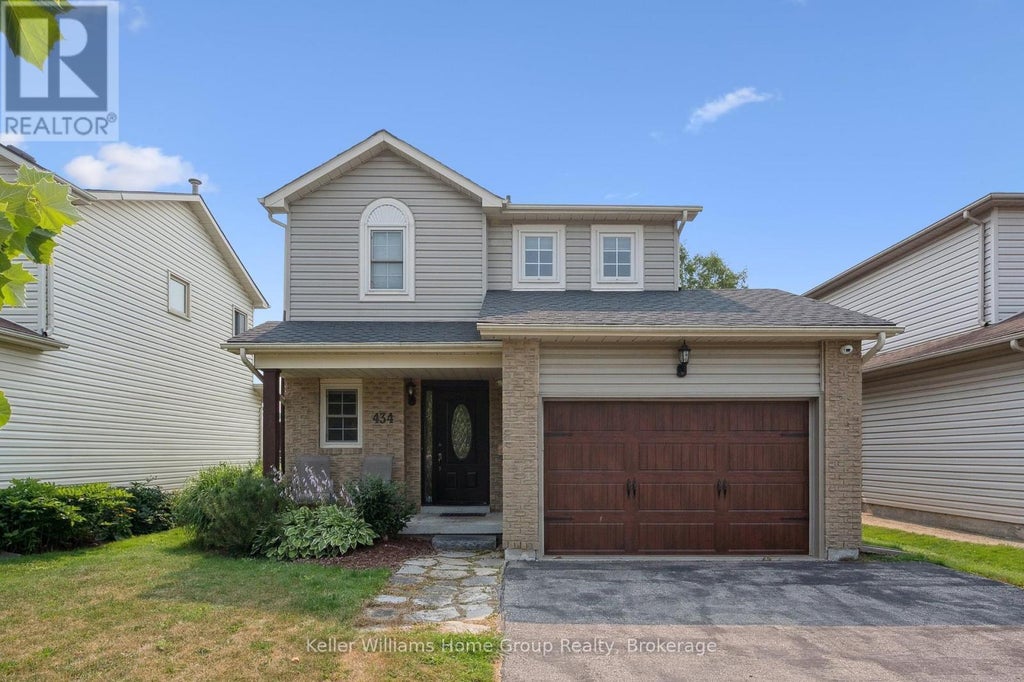 434 Black Street, Centre Wellington (fergus)