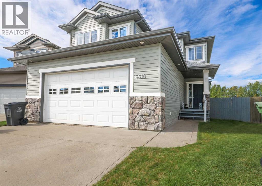 6810 59 Streetclose, Rocky Mountain House