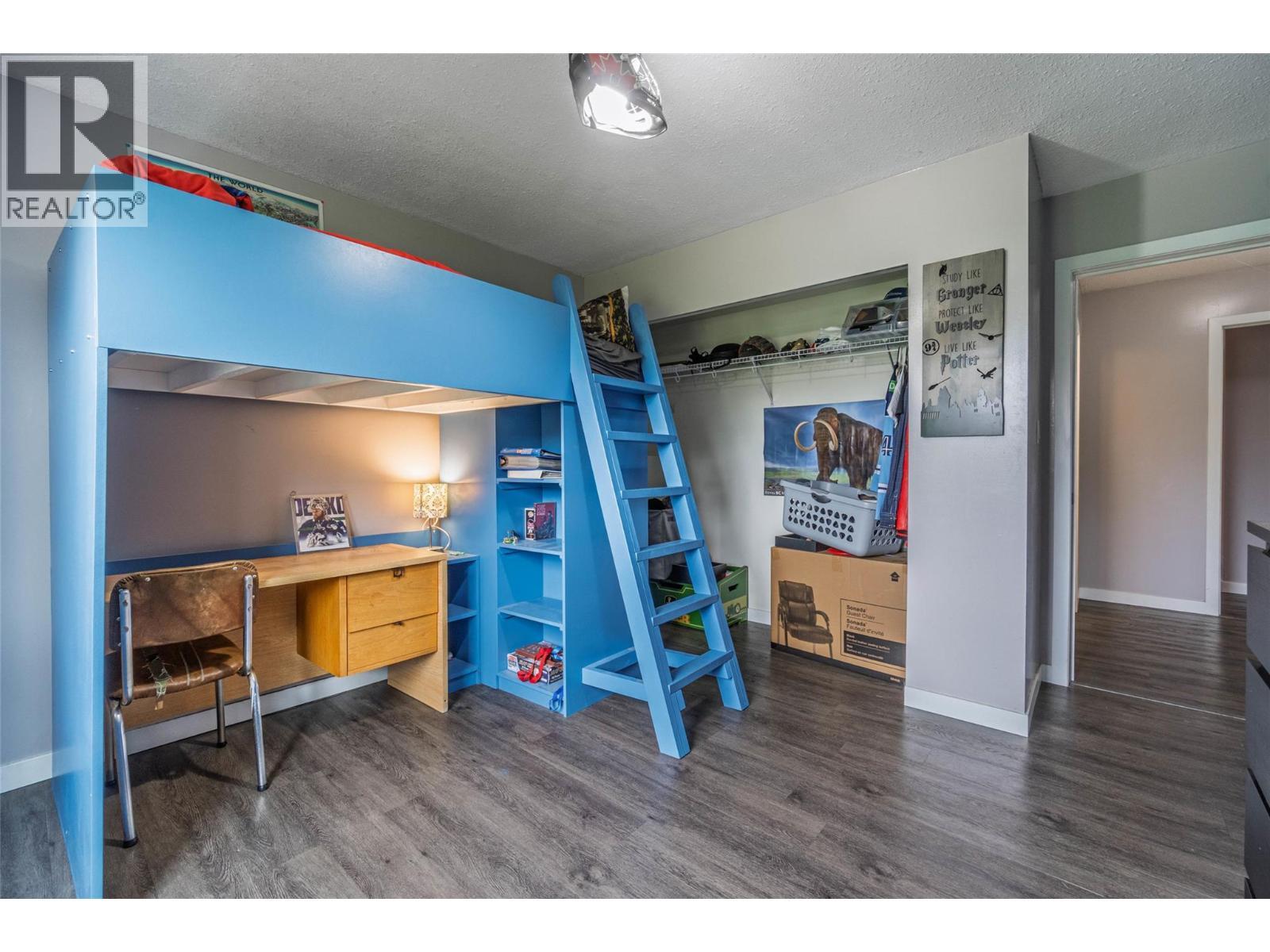 6563 Mountainview Drive. Oliver, British Columbia