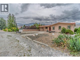 6563 Mountainview Drive. Oliver, British Columbia