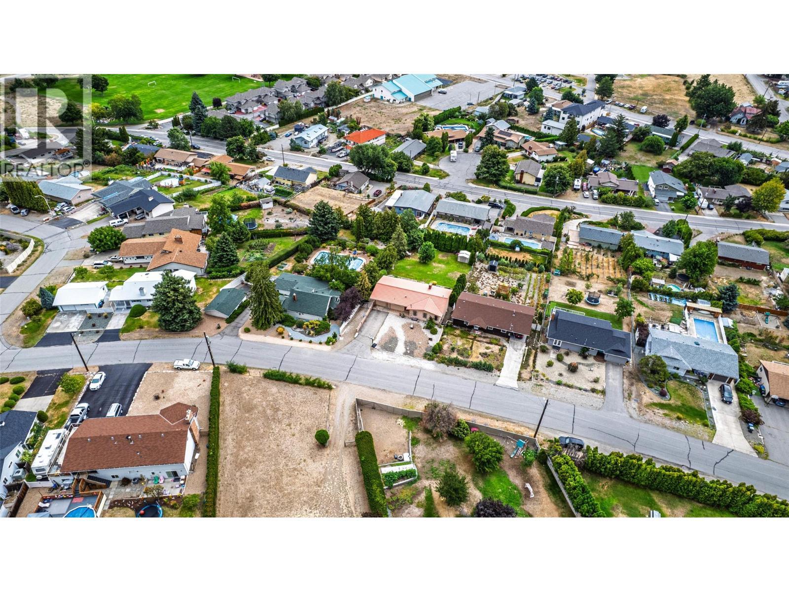 6563 Mountainview Drive. Oliver, British Columbia